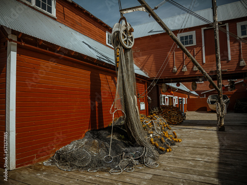 Tableau sur toile Welcome Center, The Fish House and coffee shop in Icy Strait Point Hoonah Alaska