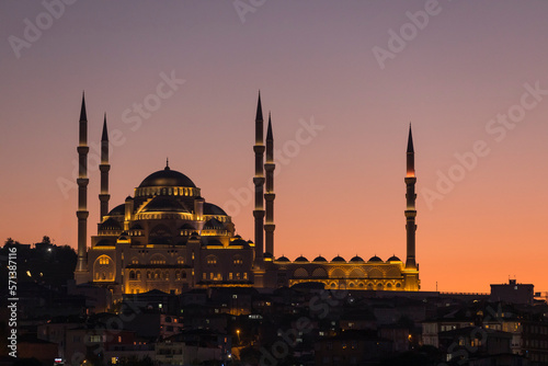 Camlica Mosque Drone Photo, Uskudar Istanbul, Turkey 