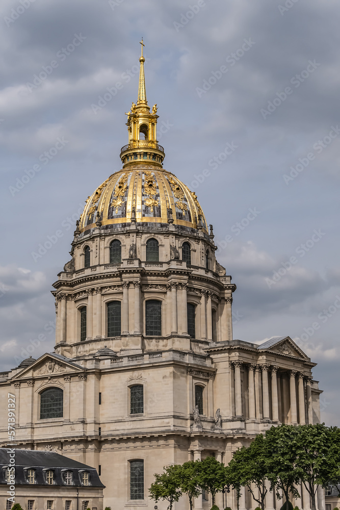 Fragments of Hotel des Invalides (National Residence of Invalids, 1671 - 1676) – now complex of museums and monuments relating to military history of France. PARIS, FRANCE.