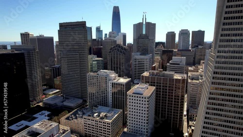 san francisco skyline aerial pullout