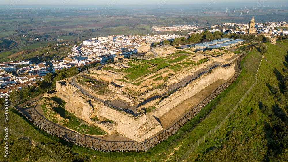 ruinas del antiguo castillo de Medina Sidonia en la provincia de Cádiz, Andalucía