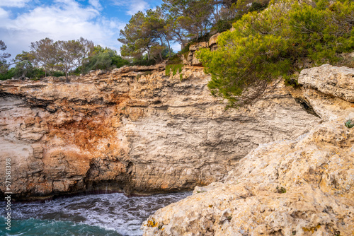 Felsen Mallorca Mittelmeer Küste bei Es Pontas