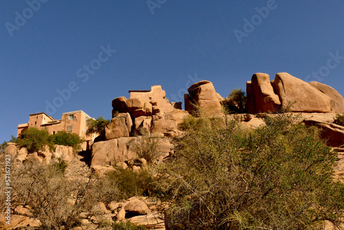 Marocco, formazioni rocciose nella regione di Tafrout. photo