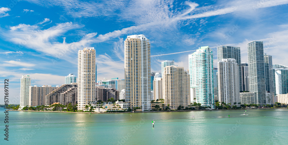 Obraz premium panoramic miami downtown skyline. miami downtown skyline in florida. miami downtown skyline