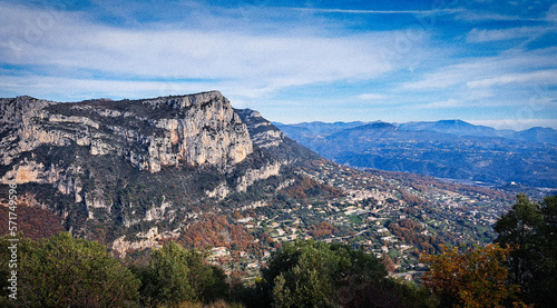 Fototapeta Naklejka Na Ścianę i Meble -  View on the Baou de Saint-Jeannet, medium-sized mountains in the hinterland of Nice, French Riviera