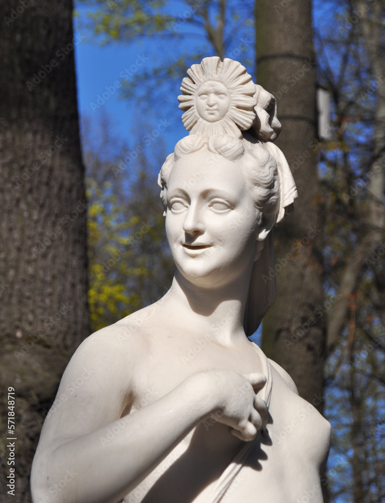 sculpture of the woman in the Summer Garden