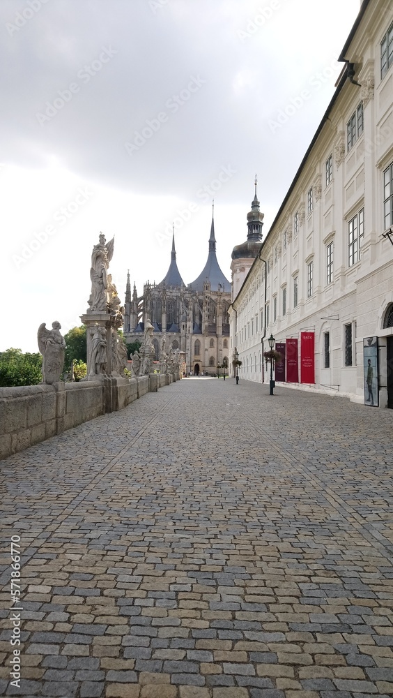 Kutná Hora is a city east of Prague in the Czech Republic. It’s known for the Gothic St. Barbara's Church with medieval frescoes and flying buttresses. Also notable is Sedlec Ossuary, a chapel adorned
