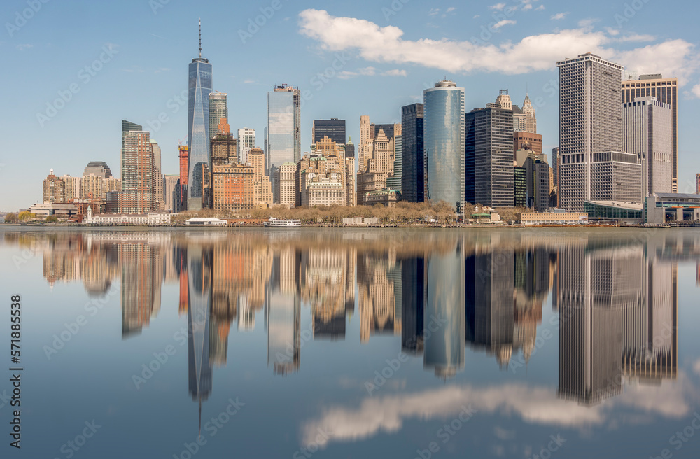 Reflection Manhattan 