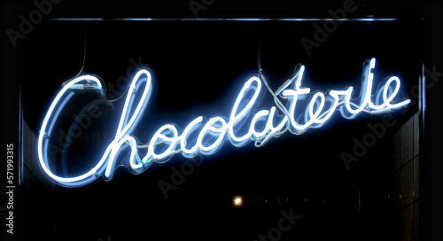 Bild auf Leinwand Chocolaterie - Neon light