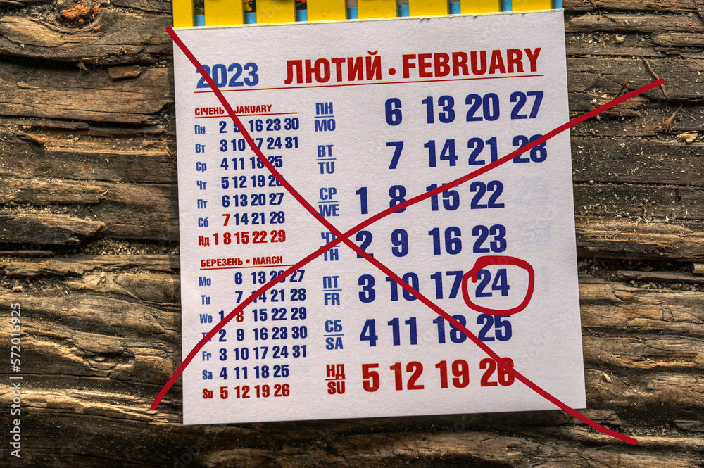 Fototapeta premium calendar shows the start date of the war in Ukraine.