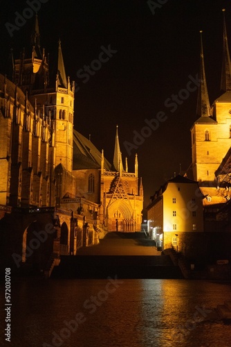 Erfurter Dom bei Nacht photo