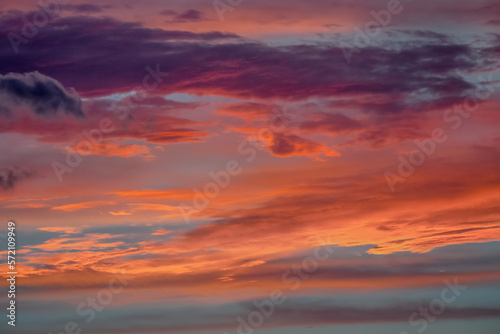 Obraz na płótnie Dramatic sky panorama sky with clouds on sunrise and sunset time w salonie