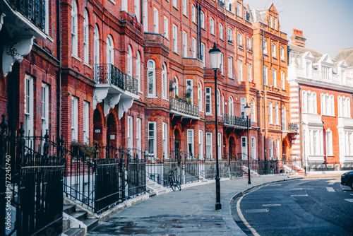houses in London 