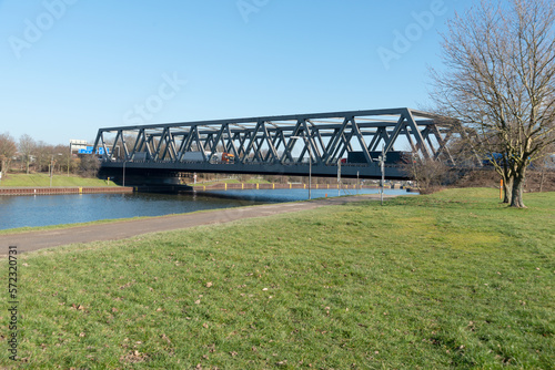 Rhein-Herne-Kanalbrücke, Autobahn 3, Oberhausen Lirich