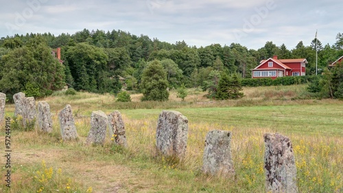 Site de Tanum en Suède: gravure sur pierre et mégalithes photo