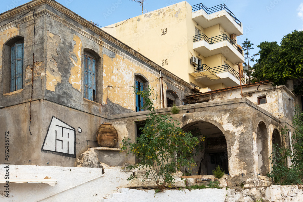 Old building in Agios Nikolaos, Crete