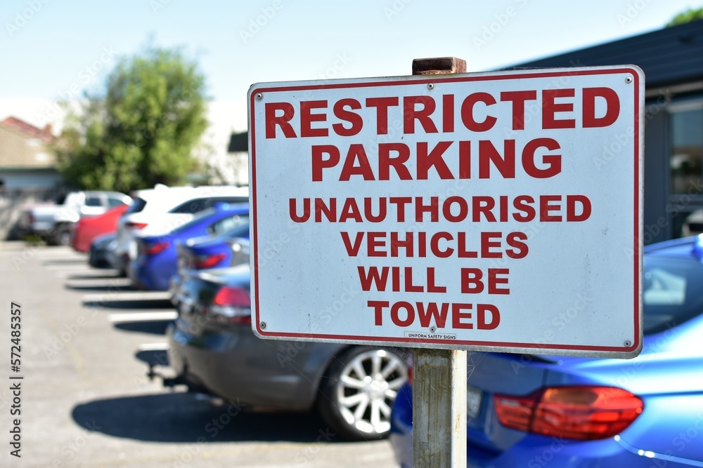 Obraz premium Carpark no parking sign.