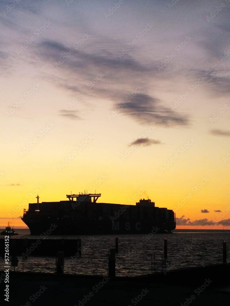 Fototapeta premium sunset at the sea