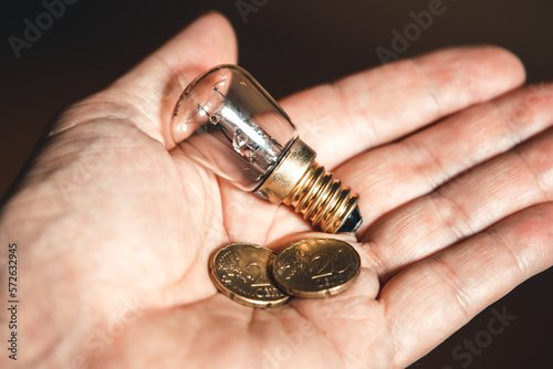 light bulb and 40 cent, price ceiling in germany, electricity