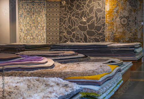 Shop, sale of carpets of different plans and colors