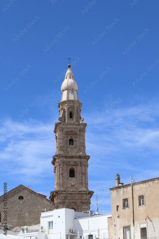 Il campanile della cattedrale di Monopoli, Italia, Puglia