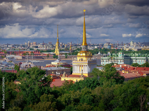 Impressive view of the central part of St. Petersburg © Иван Труфанов
