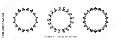 Set of luxury rounded pattern brush template