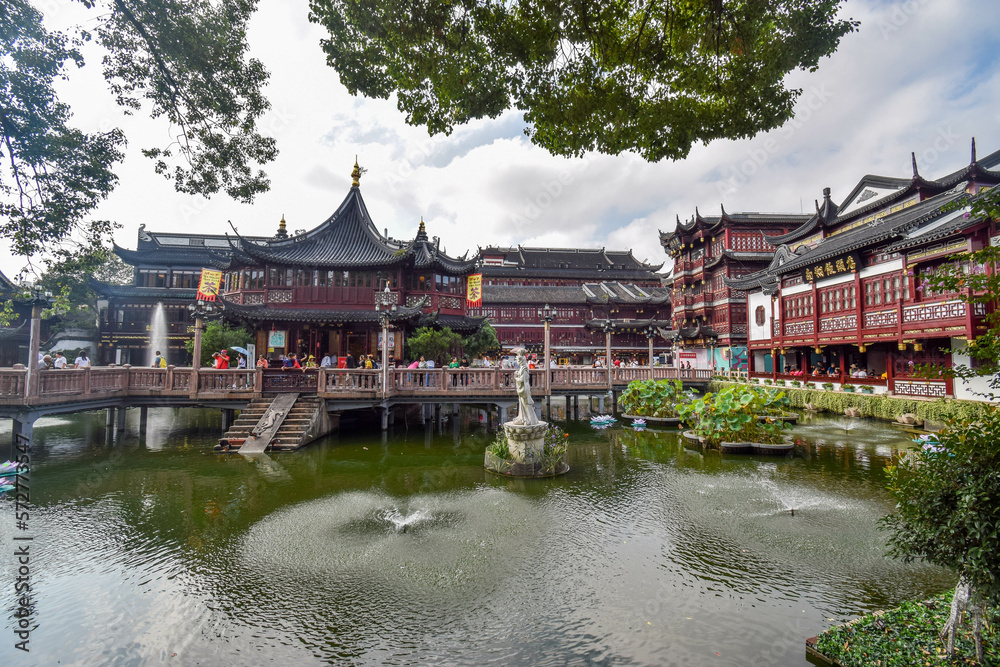 pavilion in the park