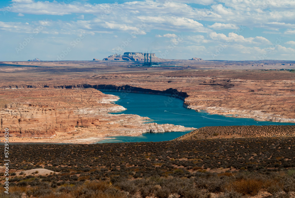 The old Navajo Generating Station near the Lake Powell in year 2008. 