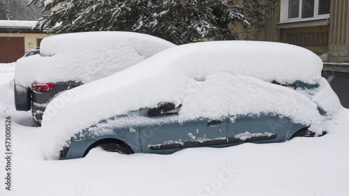 City of Liptovsk   Hr  dok  Slovakia - February 4.2023   The storm covered cars  roads and houses in northern Slovakia with snow.