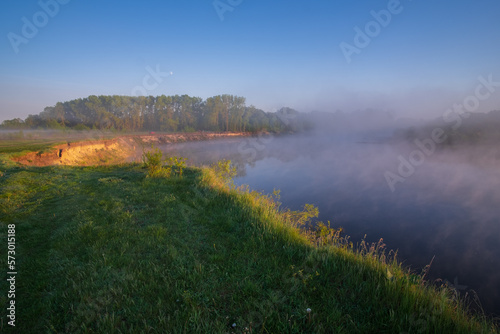 mist on the river © Александр Арендарь