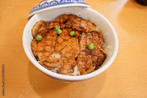 Japanese Food, Hokkaido Buta-Don, Grilled Pork Bowl - 日本料理 北海道 十勝 豚丼 