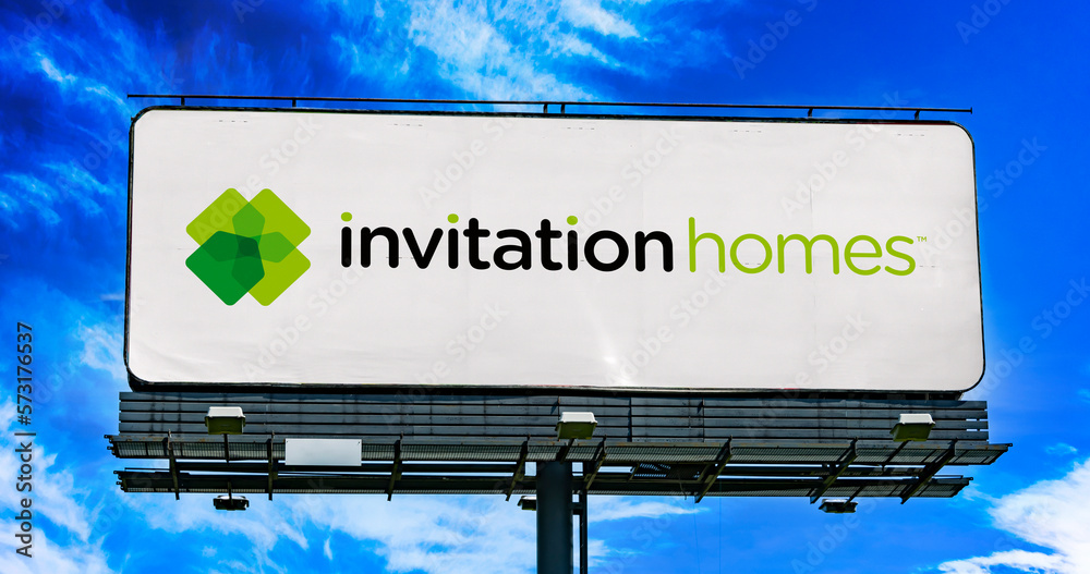 Advertisement billboard displaying logo of Invitation Homes StockFoto
