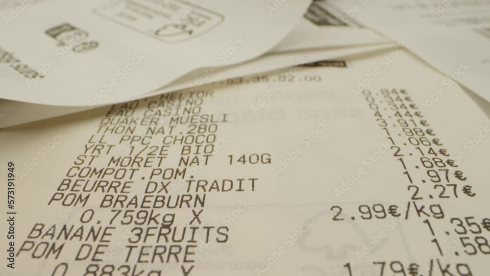 lecture détaillée d'un ticket de caisse de magasin en français jusqu'au total