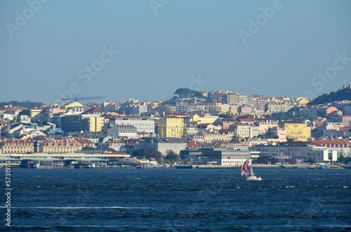 Vista de Lisboa desde Almada  Portugal