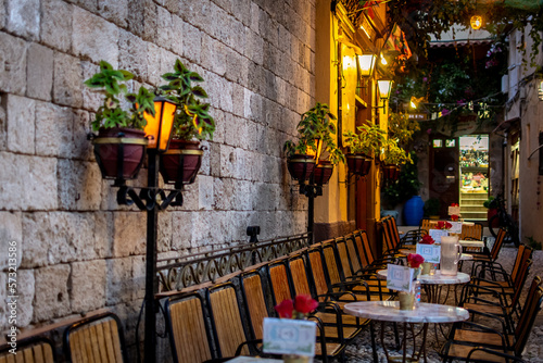 Restaurant in der Altstadt von Rhodos in Griechenland photo