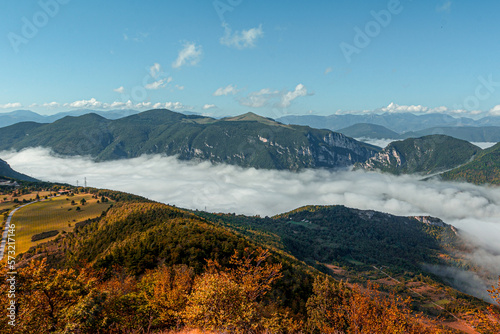 Nebbia mattutina vicino alla Gola della Rossa.