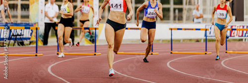 400 meters hurdles women runners in athletics