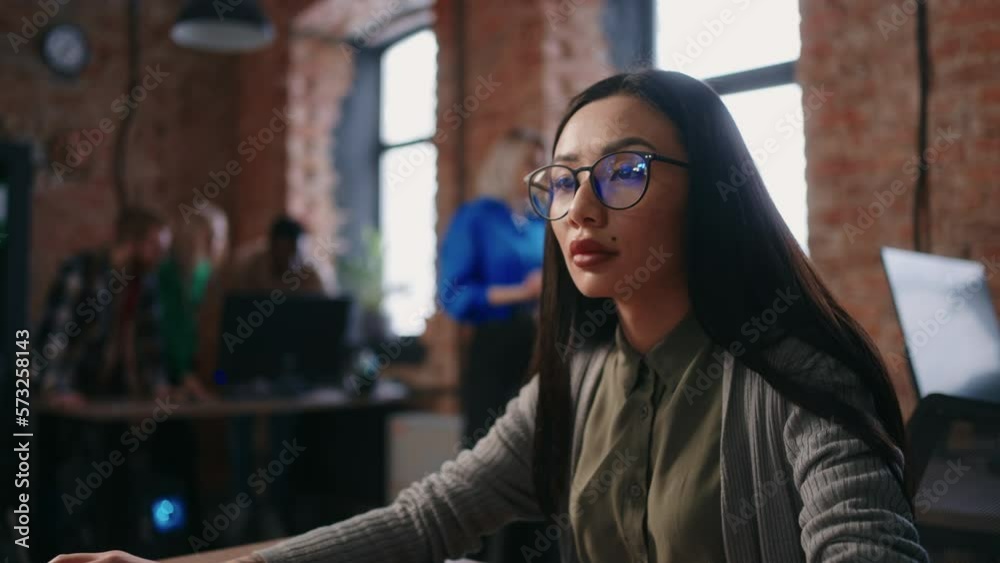 Portrait Of Attractive Woman Working In Office, Dolly Shot From Face To Medium, Female Data Analyst Portrait Of Attractive Woman Working In Office, Dolly Shot From Face To Medium, Female Data Analyst