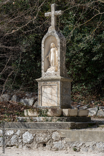 Statue mariale de l'abbaye d'Aiguebelle
