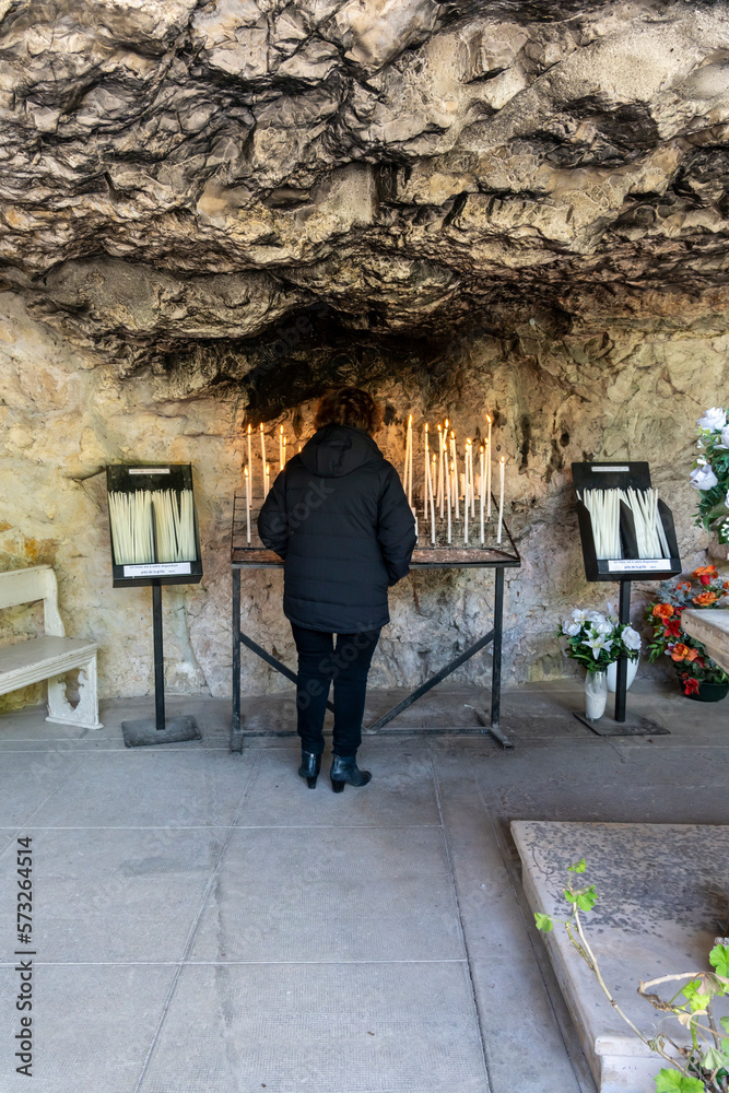 Grotte mariale d'Aiguebelle
