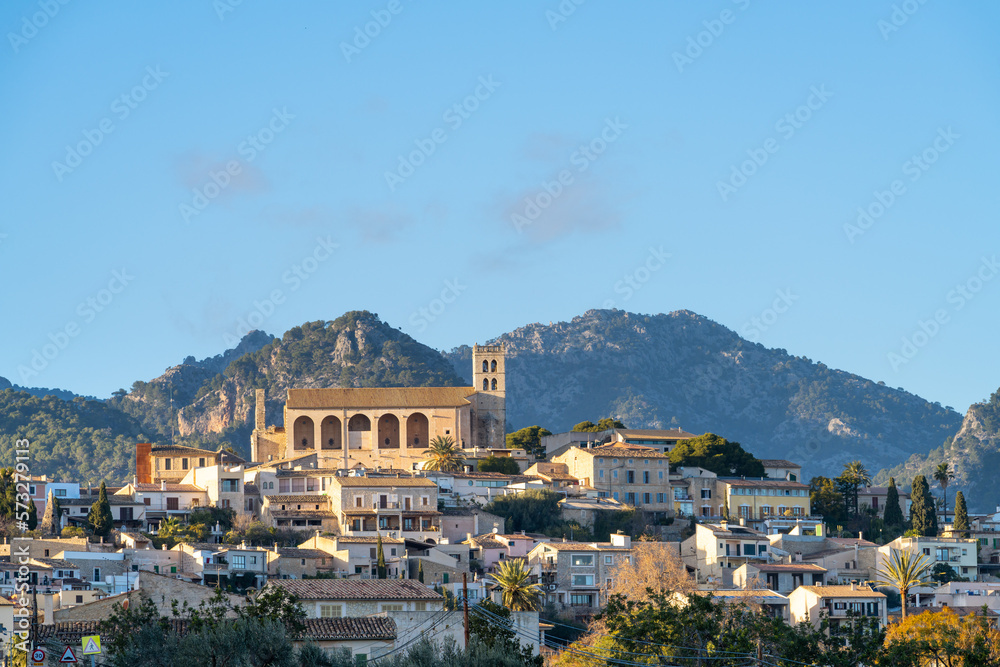 Kirche auf einem Hüge, | Balearen | Mallorca