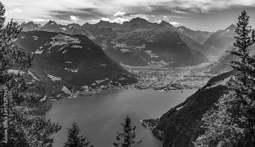 Obraz premium Switzerland 2022, Beautiful view of the snow Alps