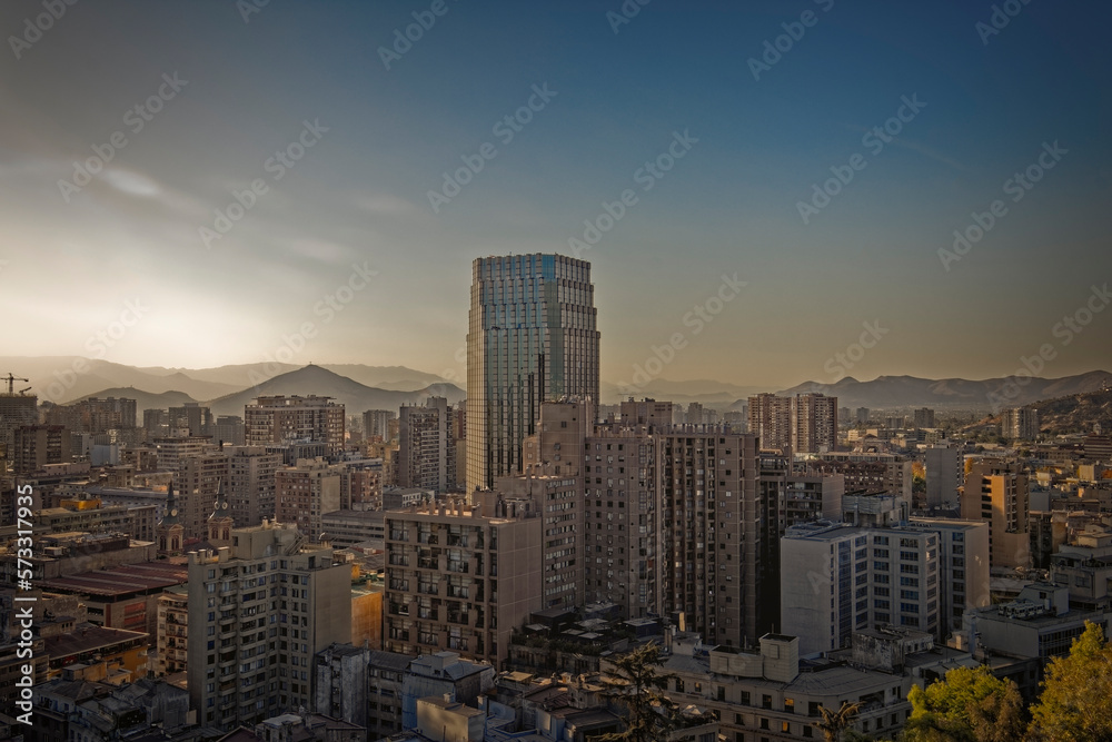 Obraz premium Santiago de Chile - panorama of the city on the background of the Andes.