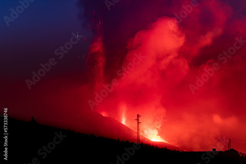 eruption of the volcano on the island of La Palma