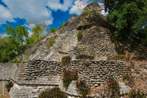 Dzibanché means “writing on wood” This name comes from large wooden lintel contained in the Temple of the Lintels that has eight glyphs carved into the quebracho wood. Quintana Roo , Mexico 11 02 2022