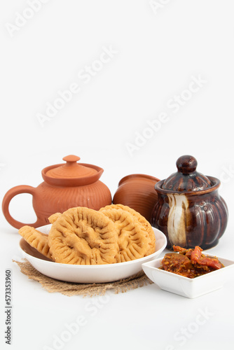 Namkeen Masala Mathri Also Called Matthi, Mathiya, Mathi, Farsi Poori, Farsan, Pharsaṇ Or Mathari Is Famous Tea Time Gluten Free Snacks Consumed Mostly During Festivals Like Diwali, Holi, Karwa Chauth