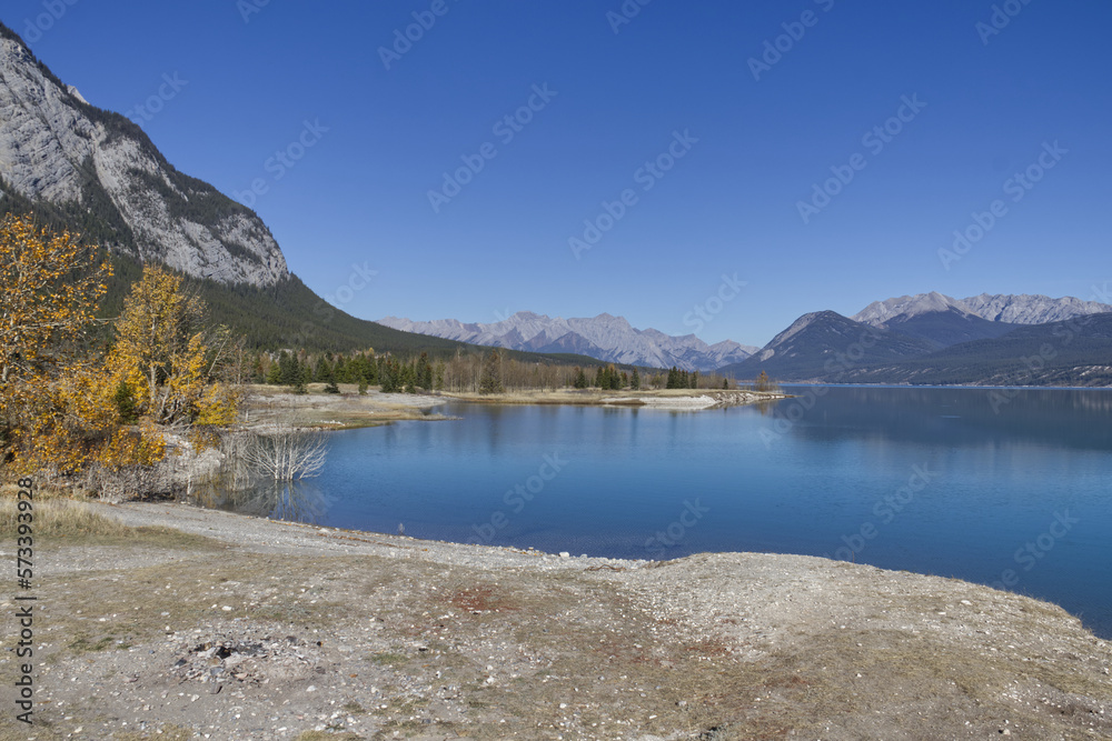 Fototapeta premium Lake Abraham in the Autumn