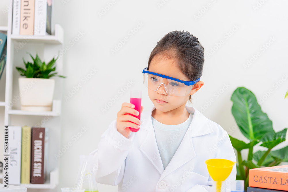 Asia little girl science Asia little girl science