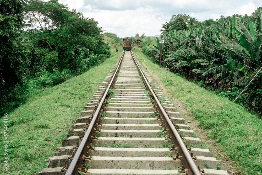 An empty train track near the city of Trinidad